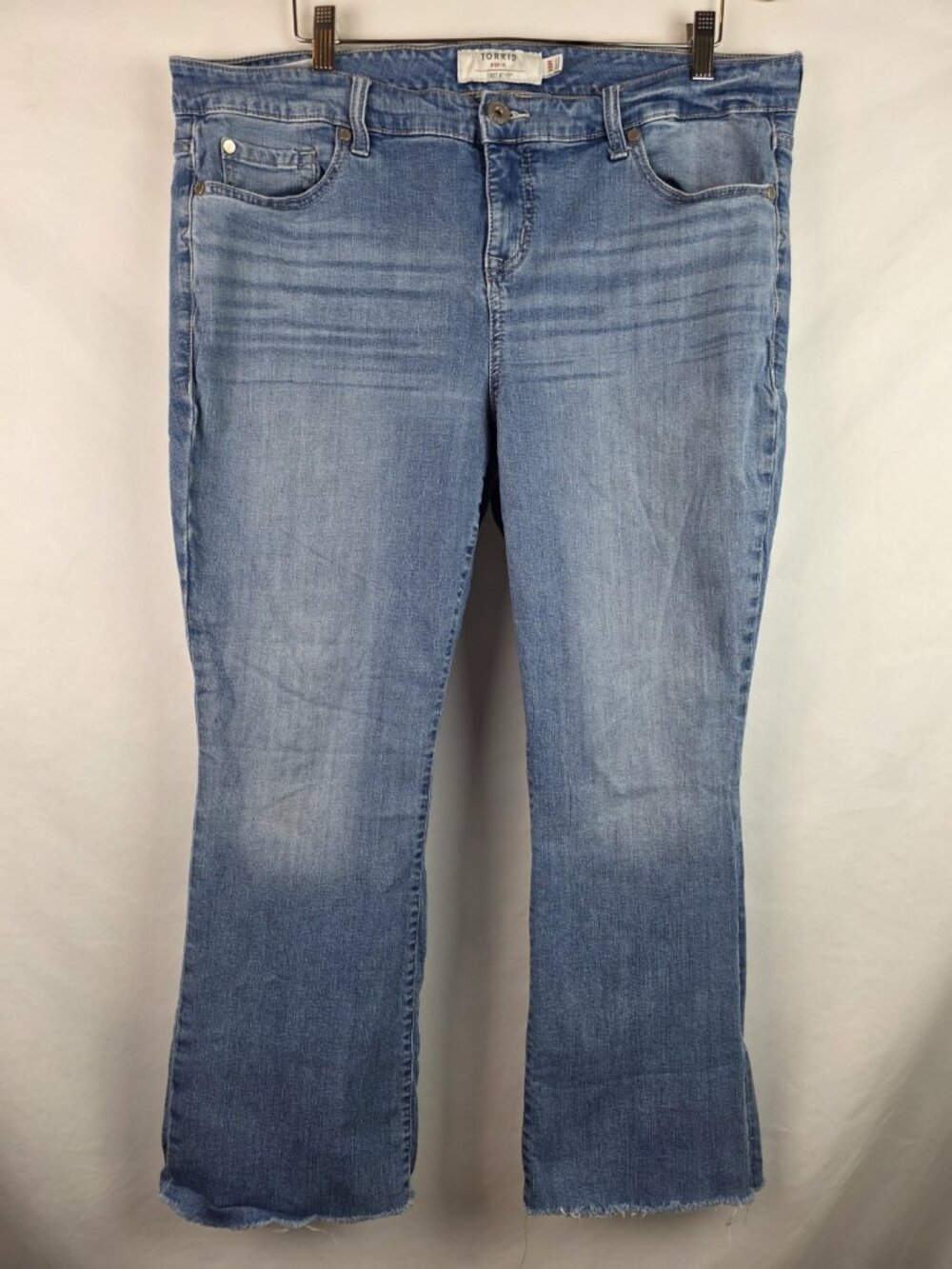 Torrid Womens Jeans Plus Size 18 R Blue Denim Slim Boot Denim Pants First at Fit
